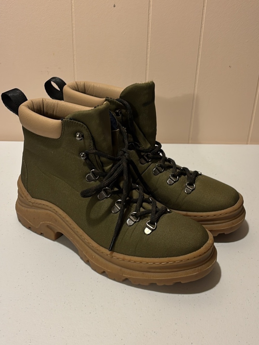 Women's Thesus Alice + Whittles Olive Green The Weekend Hiking Boot